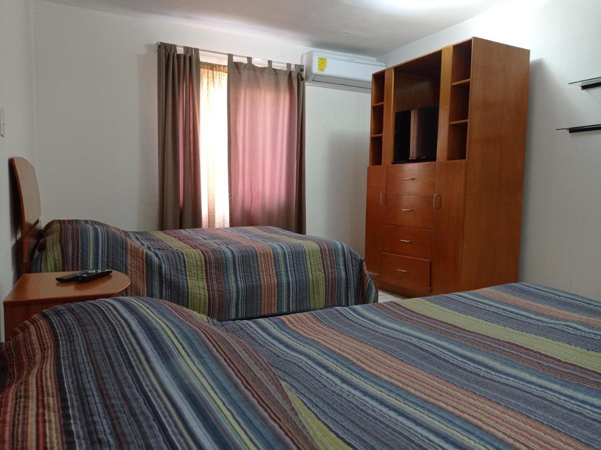Confort Ejecutivo Suites Lindavista Guadalupe  Eksteriør bilde