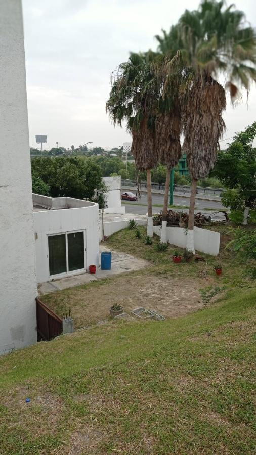 Confort Ejecutivo Suites Lindavista Guadalupe  Eksteriør bilde