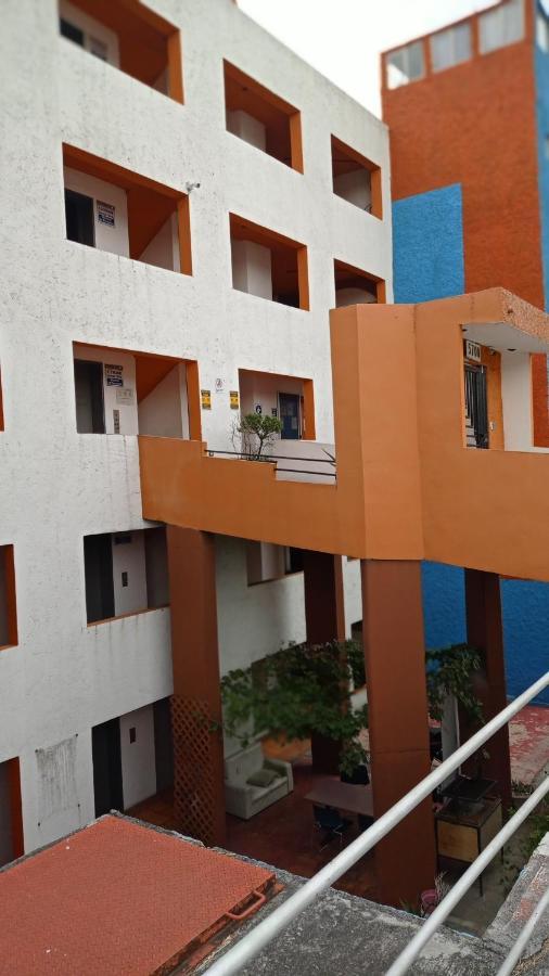Confort Ejecutivo Suites Lindavista Guadalupe  Eksteriør bilde
